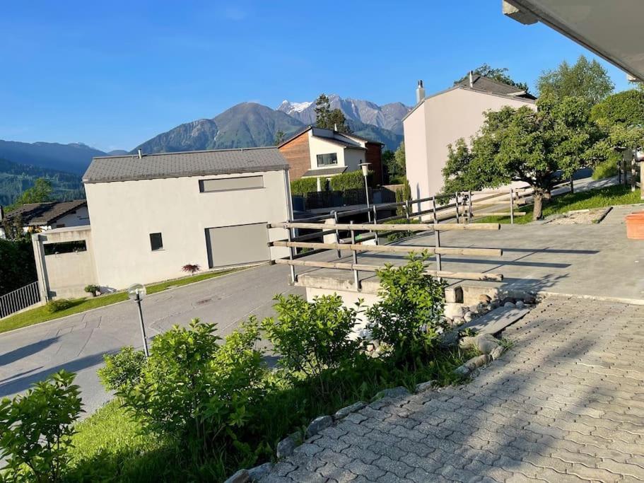 Wohnung Mit Fantastischer Aussicht Trin Exterior photo